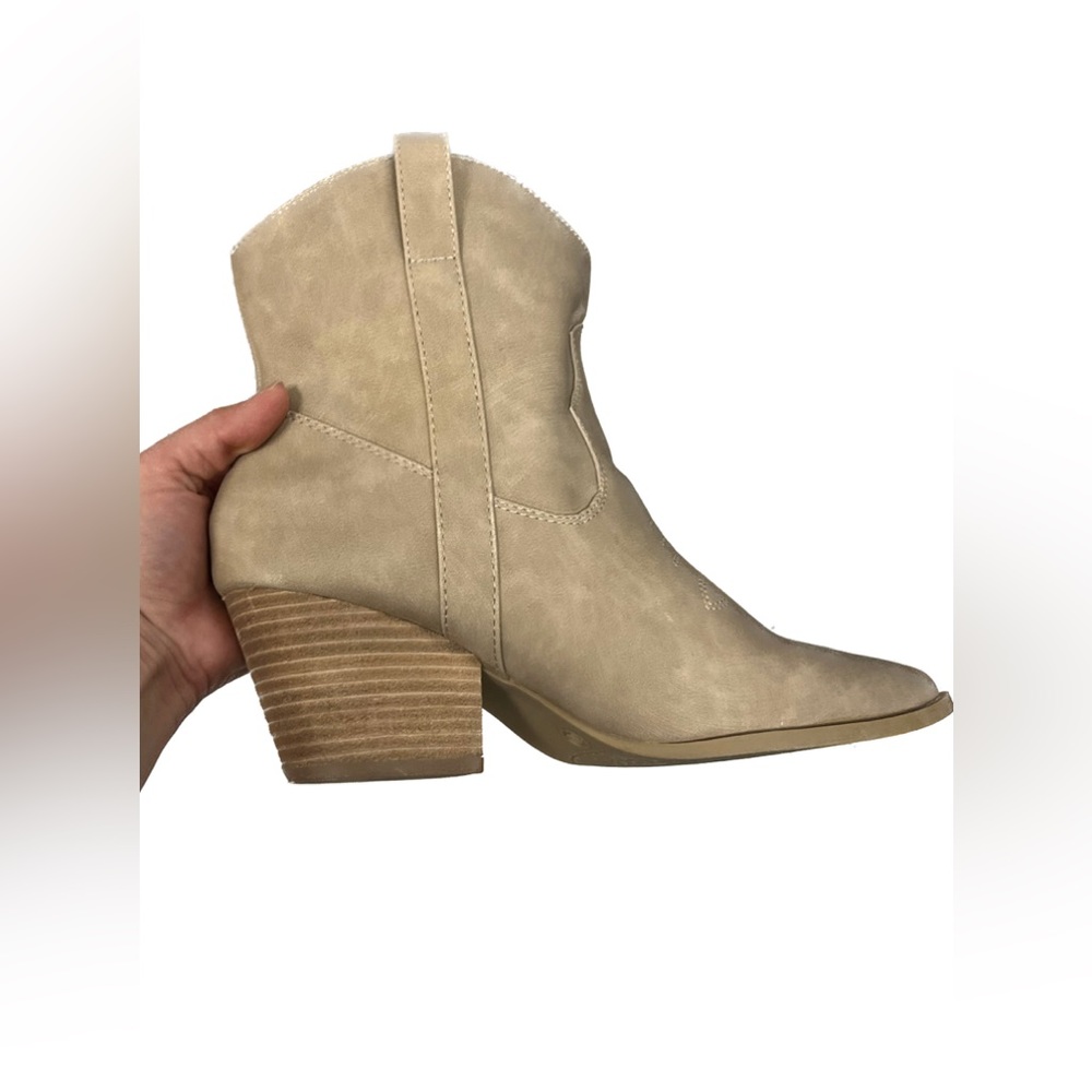 NWOT RACHEL ZOE rocky taupe boots size 10 no box - Picture 10 of 12